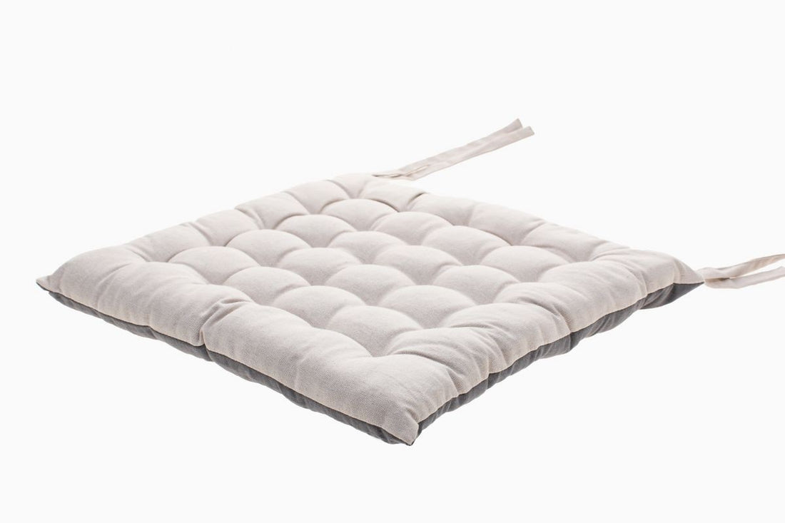 Perna scaun bumbac, 2 fete, 40*40cm, 25 puncte, bej-gri - naru.ro